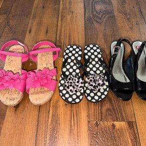 BUNDLE OF WEDGE SANDALS FOR GIRLS